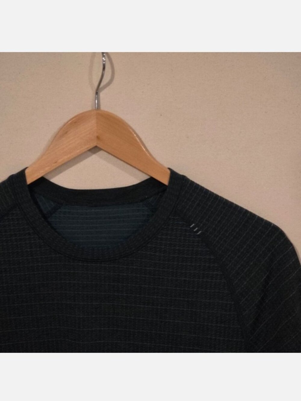 Lululemon Athletica Metal Vent Tech T Shirt M